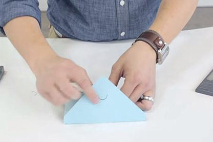 Perforadora WER para sobres y cartas